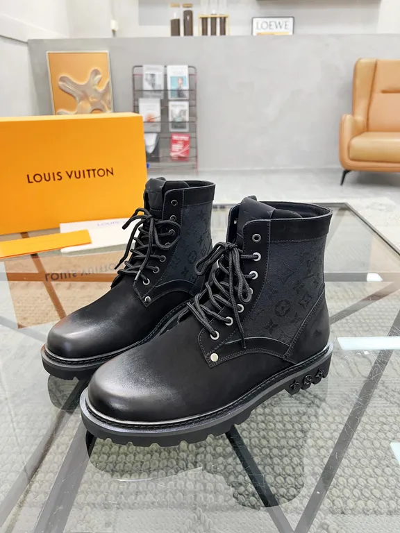 Louis Vuitton Shoe 